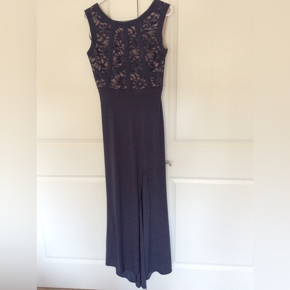 Morgan & co gray long dress size 7/8